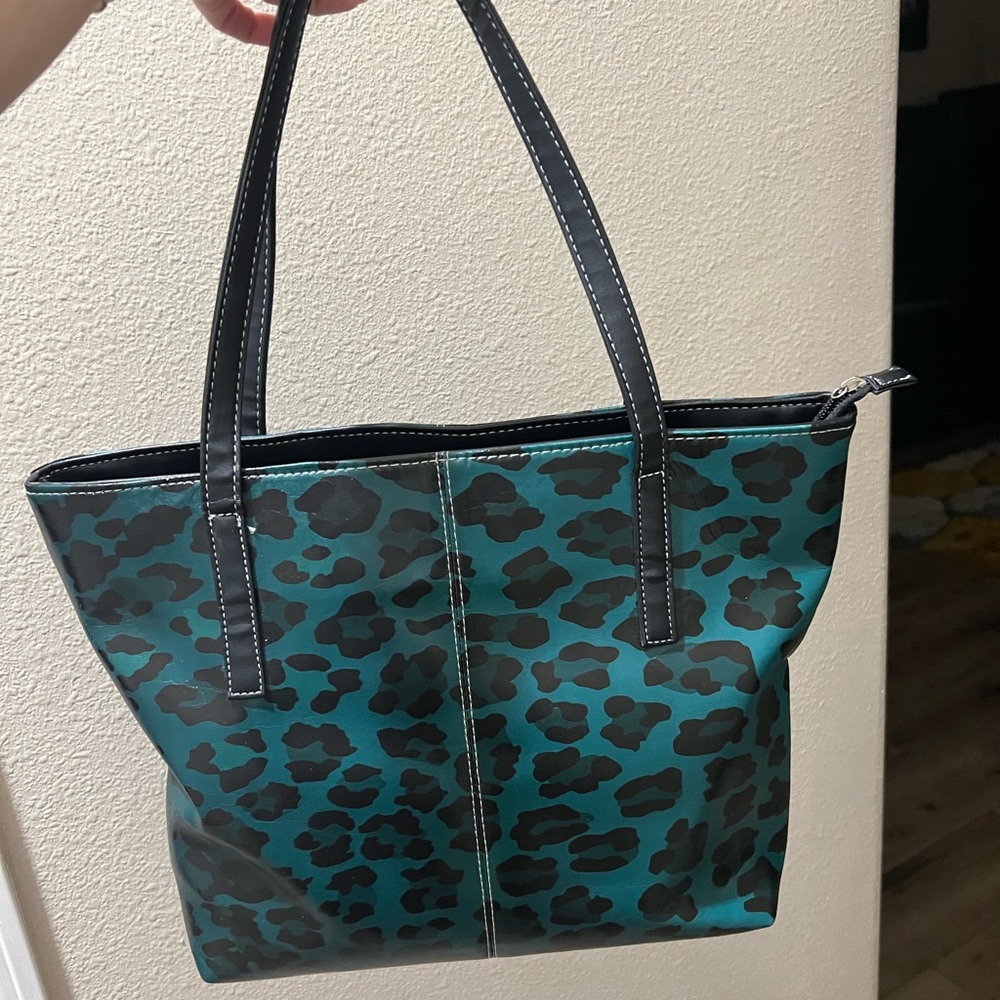 Tote handbag